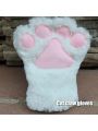 White cat claw